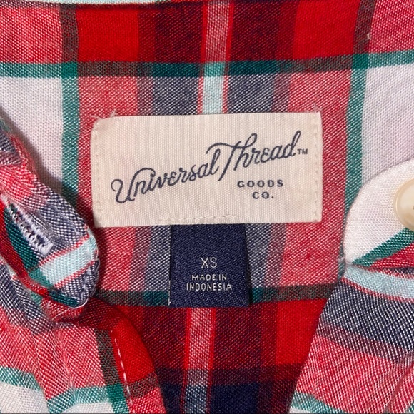 Universal‎ thread women’s plaid shirt - Picture 7 of 8